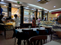 Standup or Sit breakfast cafe was buzzing