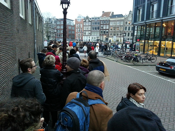 Line for Anne Frank House